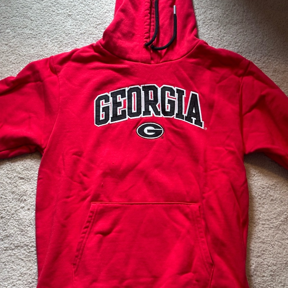 Champion youth medium hooded sweatshirt with kangaroo pouch, Georgia Bulldogs